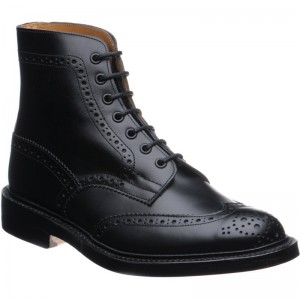 trickers stow in black calf