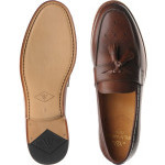 Model 27 tasselled loafers