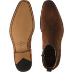 Model 70 Chelsea boots