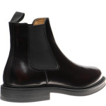 Guards rubber-soled Chelsea boots